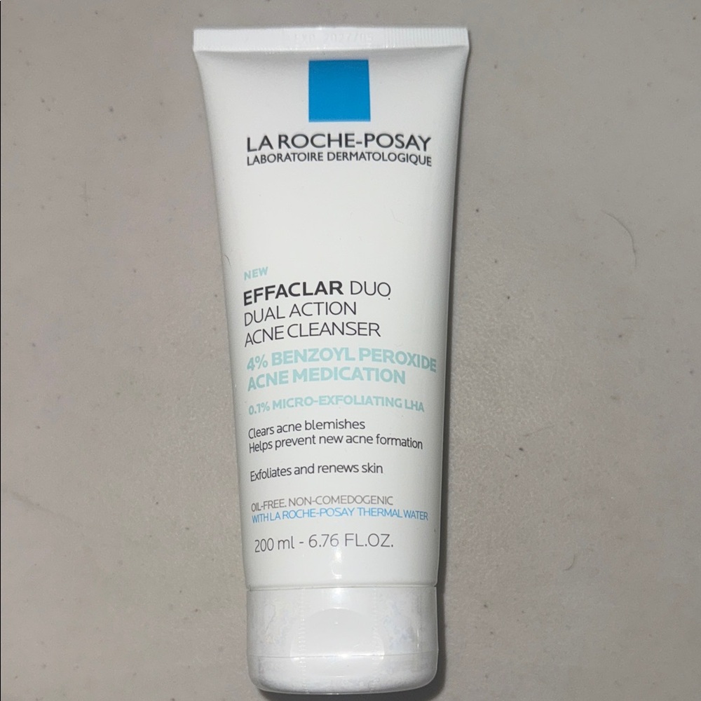 Effaclar Duo Dual Action Acne Cleanser- Benzoyl Peroxide